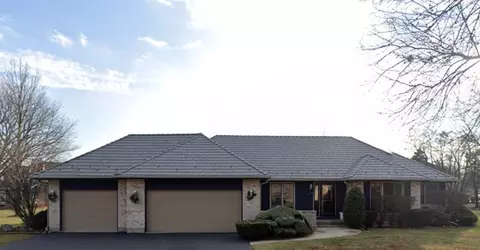 1150 Surrey Ln, Itasca, IL 60143