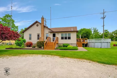 914 Clinton St, Lockport, IL 60441