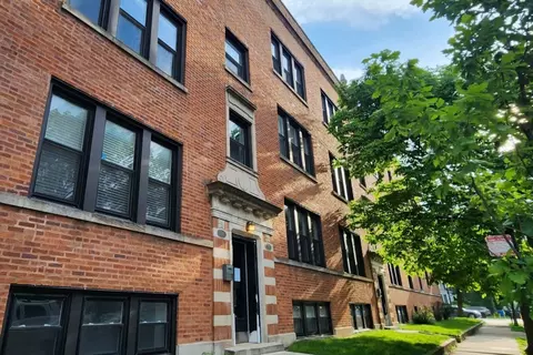 1511 W Cullom Ave #G, Chicago, IL 60613