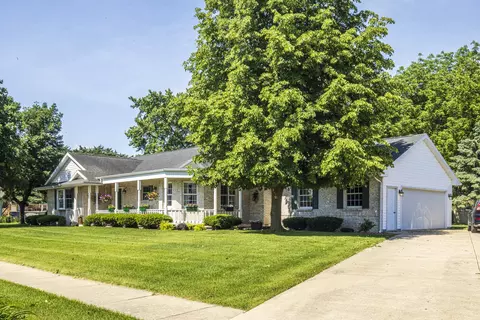 1350 Galaxy Way, Bourbonnais, IL 60914