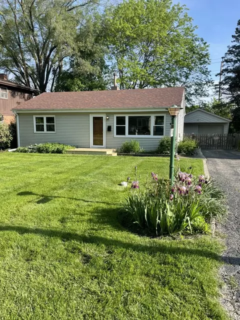 260 Heather Ave, Grayslake, IL 60030