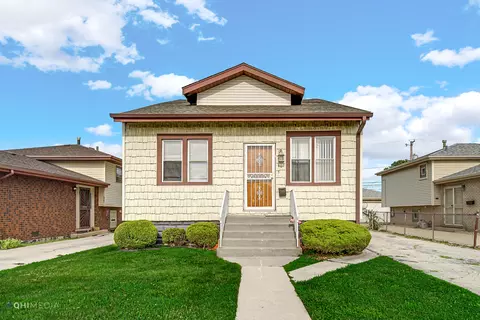 407 Calhoun Ave, Calumet City, IL 60409