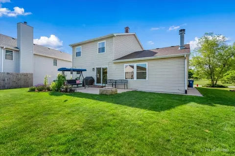 Exterior - 963 Longford Rd, Bartlett, IL 60103 photo 6 of 7