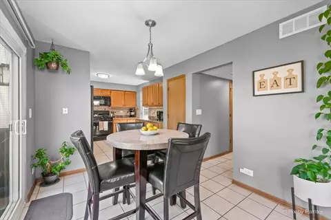 Other - 963 Longford Rd, Bartlett, IL 60103 photo 2 of 8