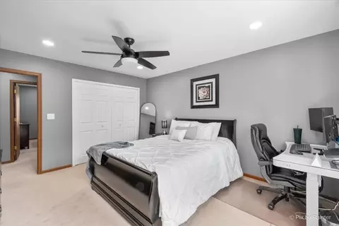 Bedroom - 963 Longford Rd, Bartlett, IL 60103 photo 2 of 5
