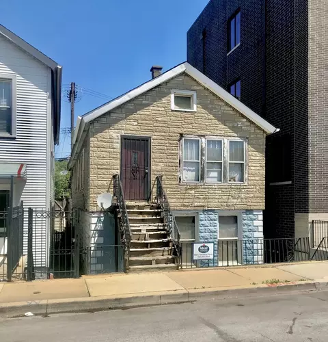 1628 W Blackhawk St, Chicago, IL 60622