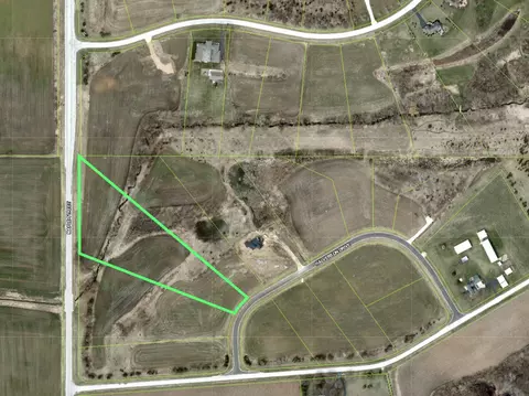 20410 Halverson Dr, Marengo, IL 60152