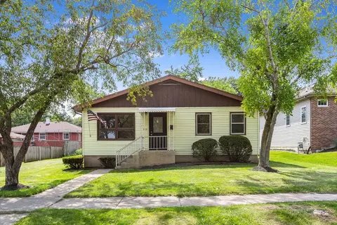 205 Pleasant St, Joliet, IL 60436