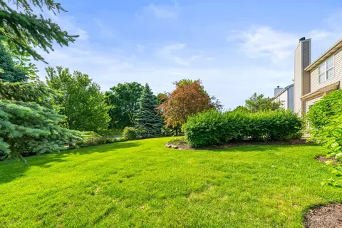 Exterior - 1445 Carmel Ln, Cary, IL 60013 photo 7 of 7
