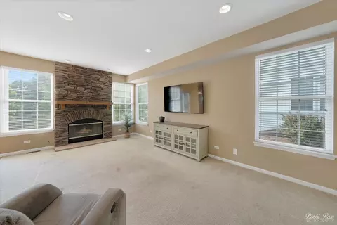 Living - 1445 Carmel Ln, Cary, IL 60013 photo 2 of 5