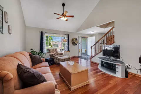 2555 Cobblestone Ct, Morris, IL 60450 photo 6