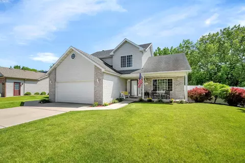 2555 Cobblestone Ct, Morris, IL 60450