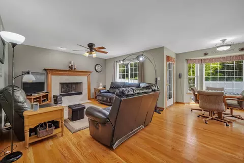 2555 Cobblestone Ct, Morris, IL 60450 photo 15