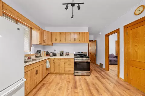 4019 Vernon Ave, Brookfield, IL 60513 photo 12