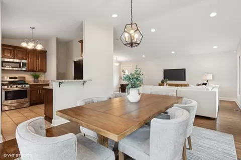 Dining - 1308 Dawes Ave, Wheaton, IL 60189 photo 3 of 3