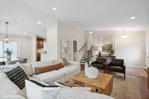 Living - 1308 Dawes Ave, Wheaton, IL 60189 photo 1 of 6