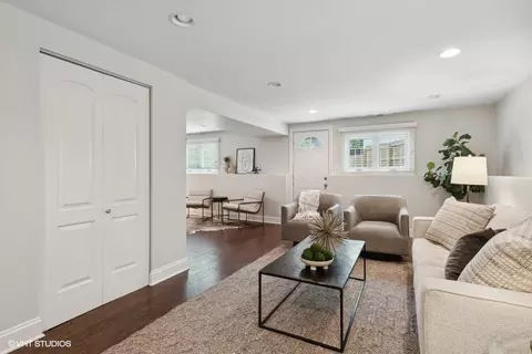 Living - 1308 Dawes Ave, Wheaton, IL 60189 photo 4 of 6