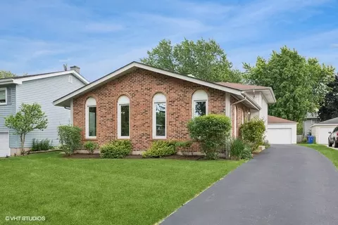 Exterior - 1308 Dawes Ave, Wheaton, IL 60189 photo 2 of 7