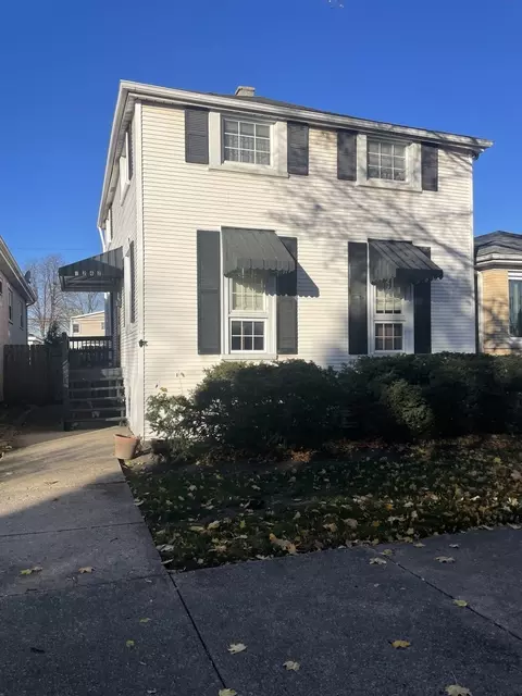 3242 N Overhill Ave, Chicago, IL 60634