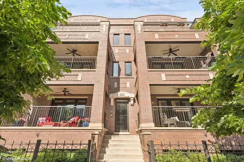 3946 N Hoyne Ave #2N, Chicago, IL 60618