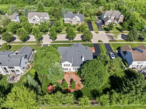 View/Area - 460 Brookside Ave, Algonquin, IL 60102 photo 3 of 5