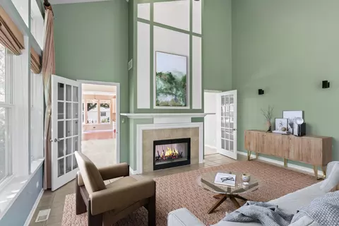 Living - 460 Brookside Ave, Algonquin, IL 60102 photo 10 of 10