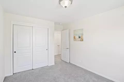 Bedroom - 460 Brookside Ave, Algonquin, IL 60102 photo 7 of 10