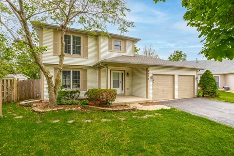 2816 Brook Ct, Joliet, IL 60431