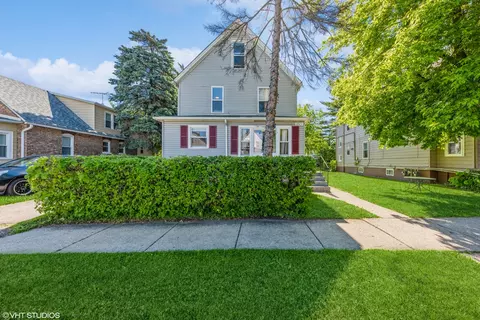 1023 Lincoln St, North Chicago, IL 60064