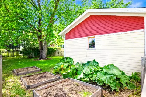 309 S 2nd Ave, Chenoa, IL 61726 photo 35