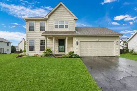 1291 E Komar Ln, Round Lake Beach, IL 60073