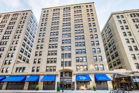 740 S Federal St #1008, Chicago, IL 60605