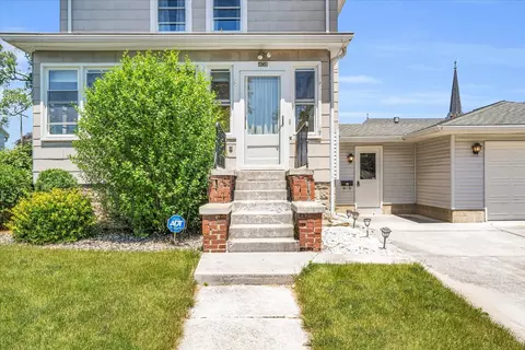 408 E Cherry St, Chatsworth, IL 60921 photo 4