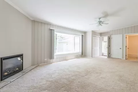 833 North Ave, Des Plaines, IL 60016 photo 8