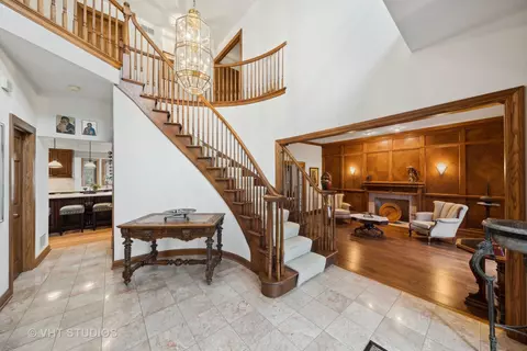 Entry Way - 9011 Enclave Dr, Burr Ridge, IL 60527 photo 1 of 2