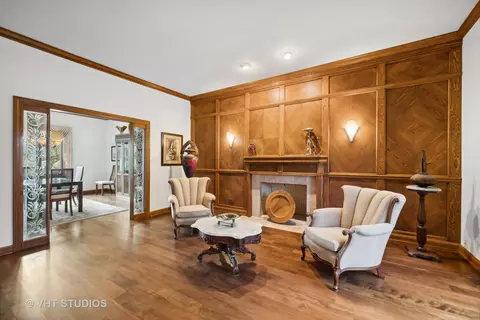 Living - 9011 Enclave Dr, Burr Ridge, IL 60527 photo 2 of 9