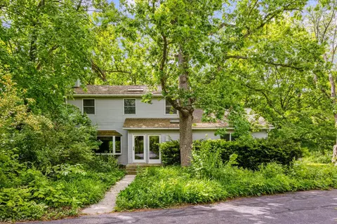 2213 Deerpass Rd, Marengo, IL 60152