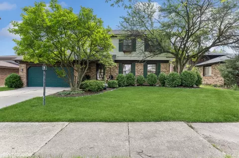 22247 Scott Dr, Richton Park, IL 60471