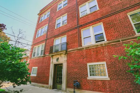 6748 N Newgard Ave #3, Chicago, IL 60626