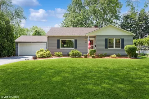 539 E 160th Pl, South Holland, IL 60473