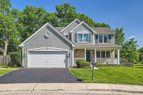7 Forest Cove Ct, Streamwood, IL 60107