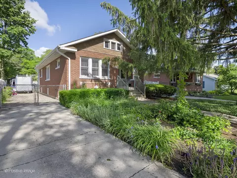 918 Webster Ave, Wheaton, IL 60187 photo 3