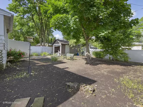 918 Webster Ave, Wheaton, IL 60187 photo 16