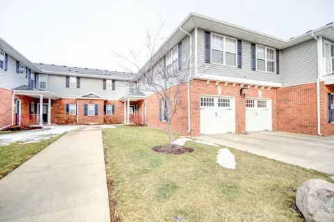 103 Yorkminster Ln #7, Savoy, IL 61874