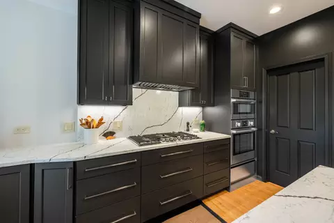 Kitchen - 1273 Prestwick Ln, Itasca, IL 60143 photo 5 of 5