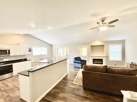 Other - 728 Keller Dr, Dixon, IL 61021 photo 1 of 2
