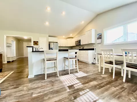 Kitchen - 728 Keller Dr, Dixon, IL 61021 photo 2 of 3