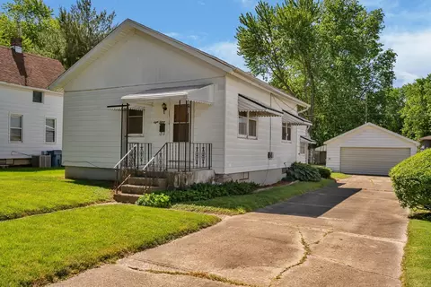 815 E Jefferson St, Morris, IL 60450