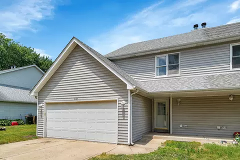 Exterior - 922 W Main St, Braidwood, IL 60408 photo 2 of 6