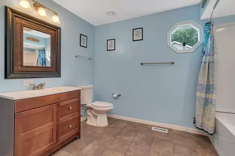 Bath - 922 W Main St, Braidwood, IL 60408 photo 1 of 2